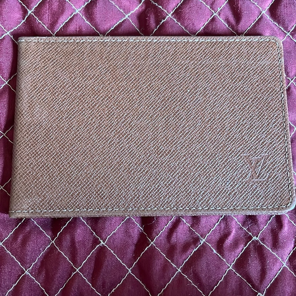 LV card holder
